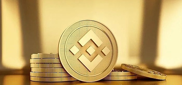 市场震荡中的博弈：比特币多空拉锯战深度分析